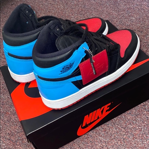 Jordan Shoes - AIR JORDAN RETRO 1 !!